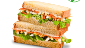Sandwich brioché Œuf Mimosa