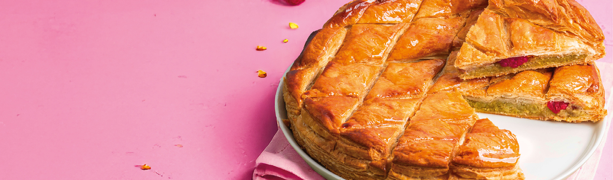 Galette frangipane pistache framboisee